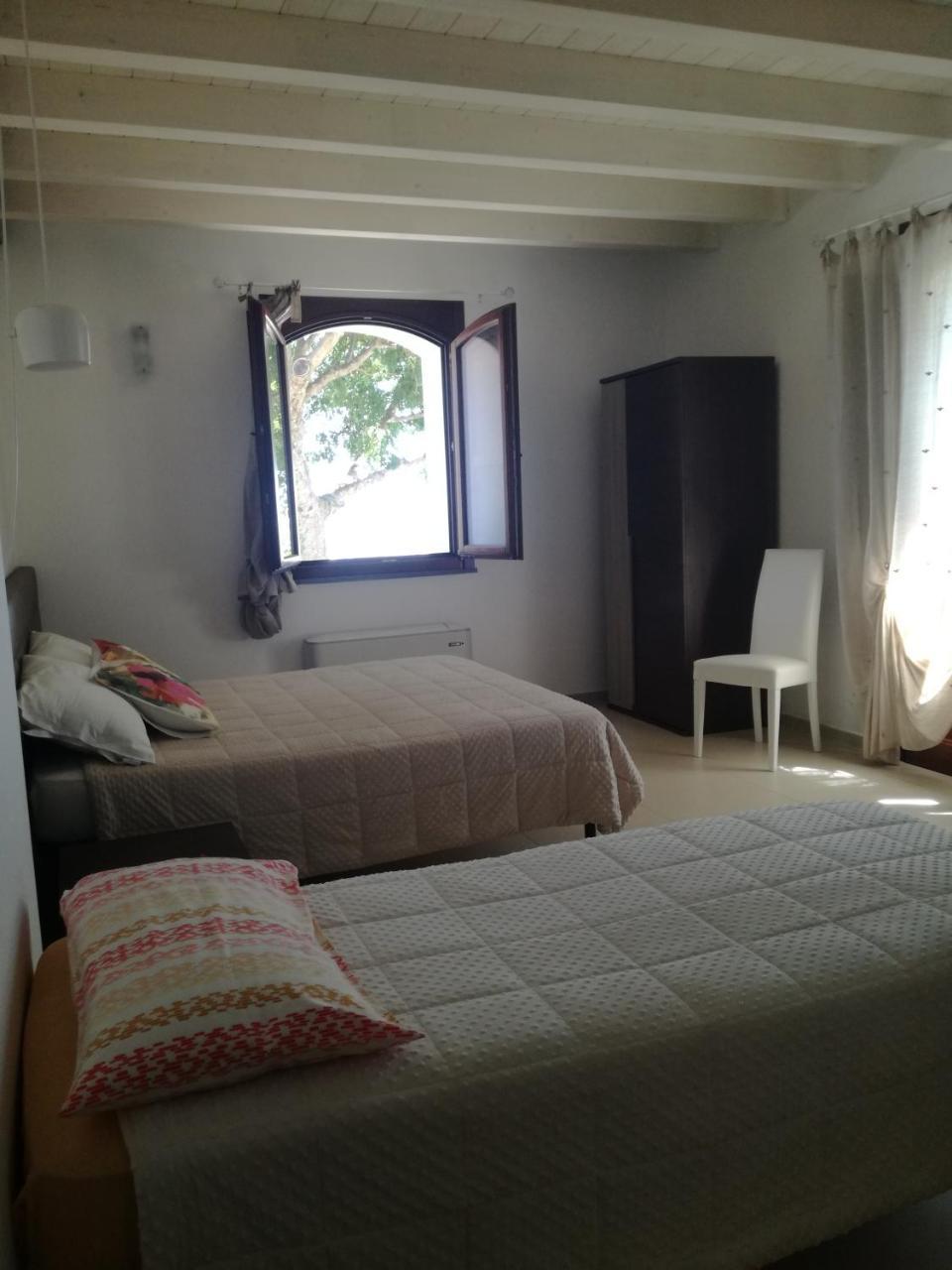 B&B I Frassini กัสเตลบูโอโน ภายนอก รูปภาพ